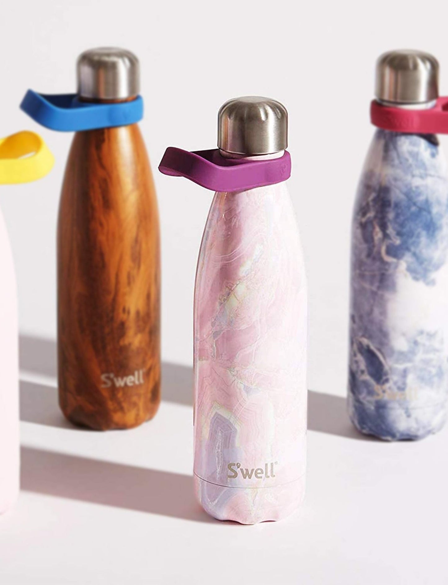 geode-rose-bottle-j8 Swell-Bottle-17oz-Geode-Rose-Lifestyle.jpg